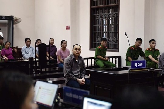 Y án tài xế xe container tông xe Inova lùi trên cao tốc Hà Nội - Thái Nguyên